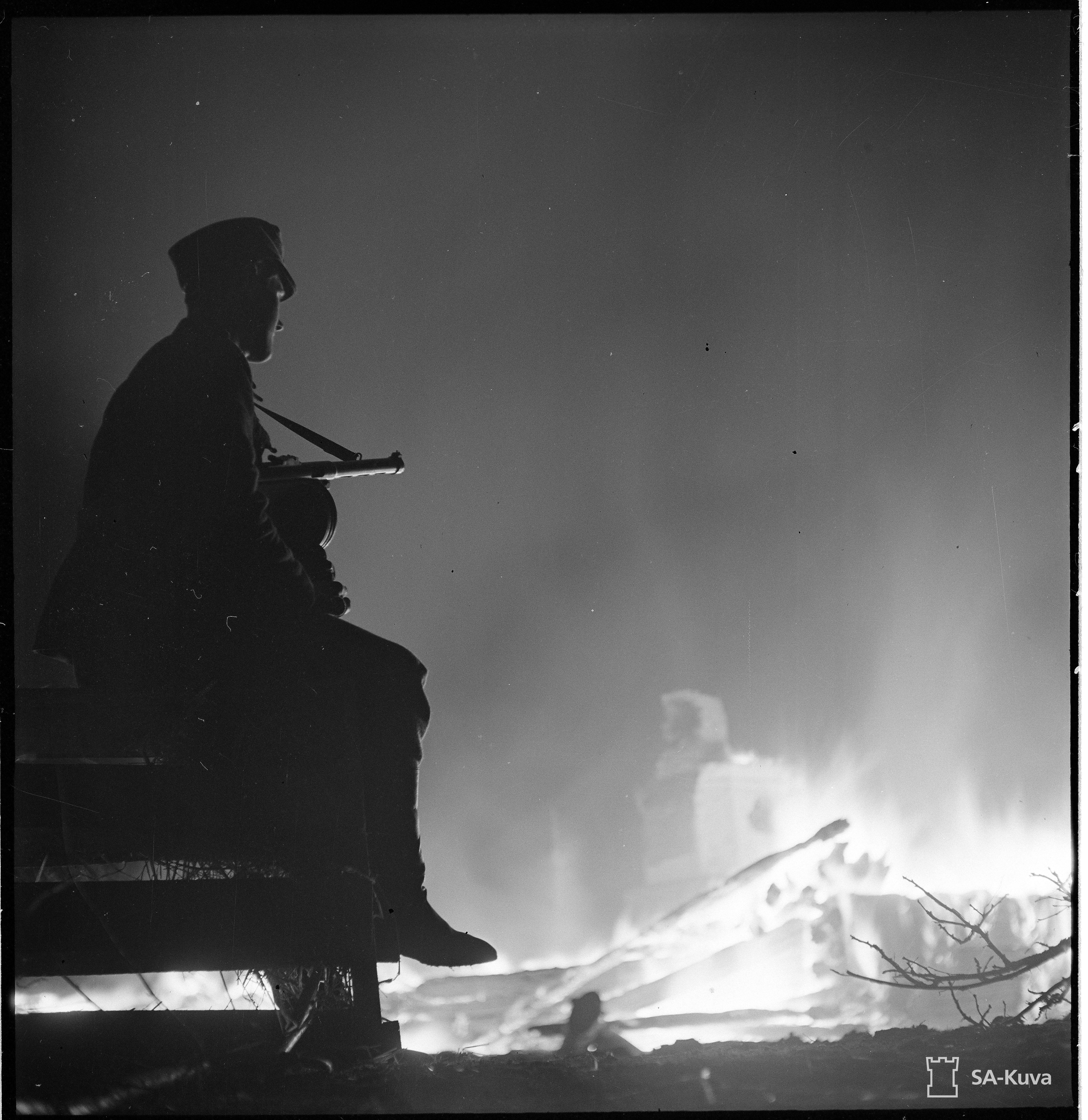 Den Finske Landsbyen Muonio Ble Satt I Brann Av Tyskerne I Oktober 1944